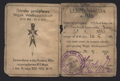 MPW 00428_01 - Legitymacja odznaki pamiątkowej Wojsk Wielkopolskich należąca do Jana Koluśniewskiego, 1934 r. (Uwaga: powtórzono sygnaturę MPW 00428; dla odróżnienia od poprzedniego eskponatu nadano roboczą sygnaturę MPW 00428_01).