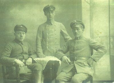 Prawdopodobnie listopad 1918 roku. Oddział Straży Obywatelskiej w Ptaszkowie.