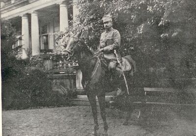 Generał Józef Dowbor Muśnicki na klaczy Panna Europejska, lato 1919 r.