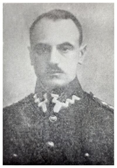 Ppor. Paweł Hądzlik, dowódca 2 batalionu garnizonowego z Poznania
