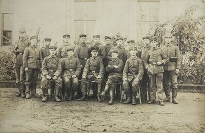 Rekruci niemieckiego zapasowego batalionu łączności we Wrocławiu