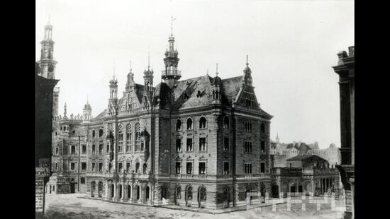Neues Rathaus in Poznań (Cyril - Digital Repository of Local Poznań, aus der Sammlung des städtischen Denkmalpflegers)